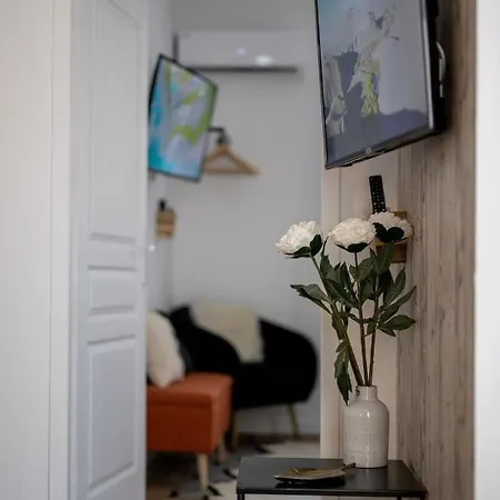 Appart-hotel De Standing Avec Jacuzzi Privatisable En Option Lägenhet Périgueux