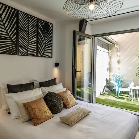 Appart-hotel De Standing Avec Jacuzzi Privatisable En Option *