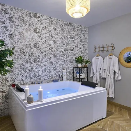 Lägenhet Appart-hotel De Standing Avec Jacuzzi Privatisable En Option *