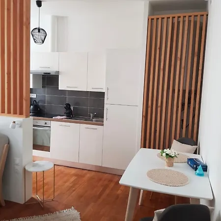 Appart-hotel De Standing Avec Jacuzzi Privatisable En Option